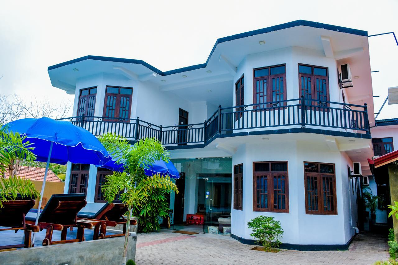 Ocean Glory Hotel Ettukala Экстерьер фото