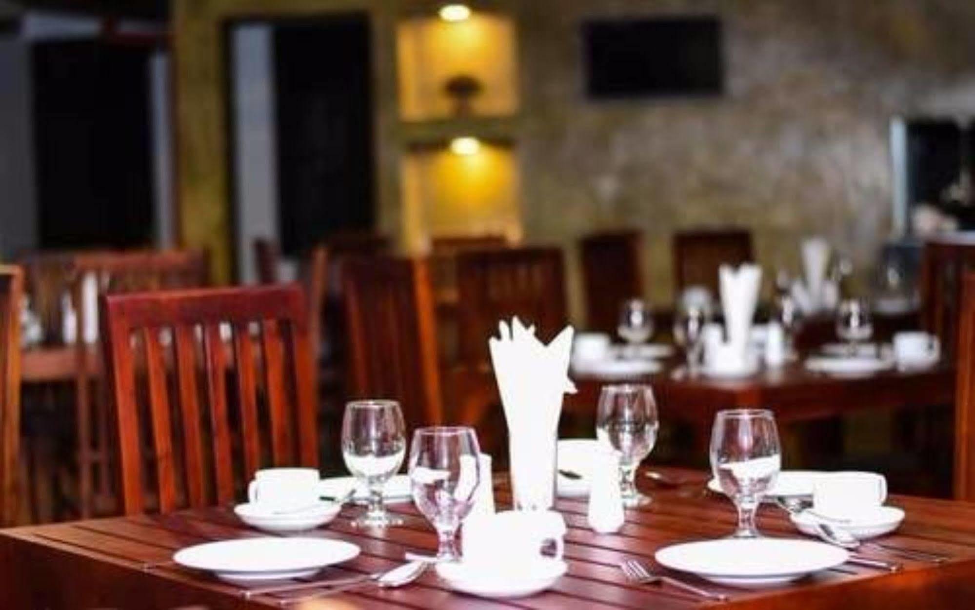 Ocean Glory Hotel Ettukala Экстерьер фото